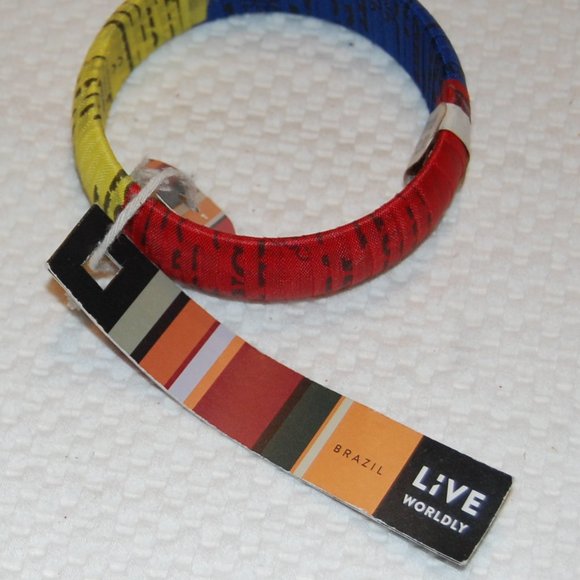 2 Live Worldly Red/Yellow/Blue & Green/White Bangle Bracelets Made in Brazil NWT - Picture 7 of 8